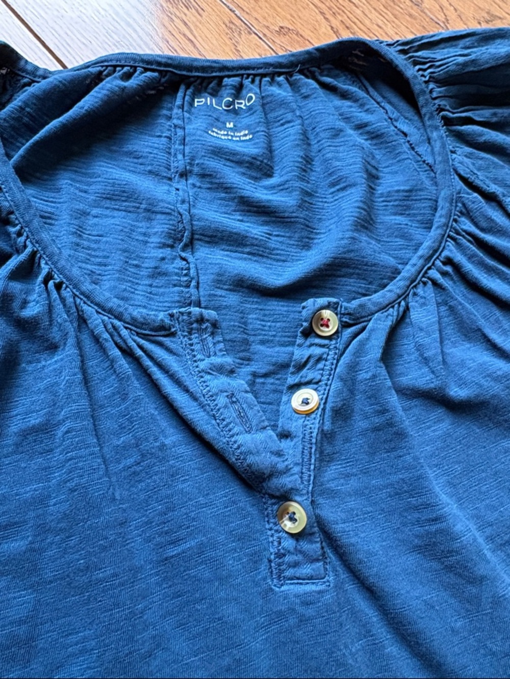 Women’s Blue Pilcro Puff-Sleeve Scoop-Neck Henley Tee (Anthropologie) size M